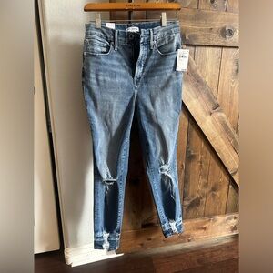 Good American good waist distressed crop skinny jean size 6/28 new with tags